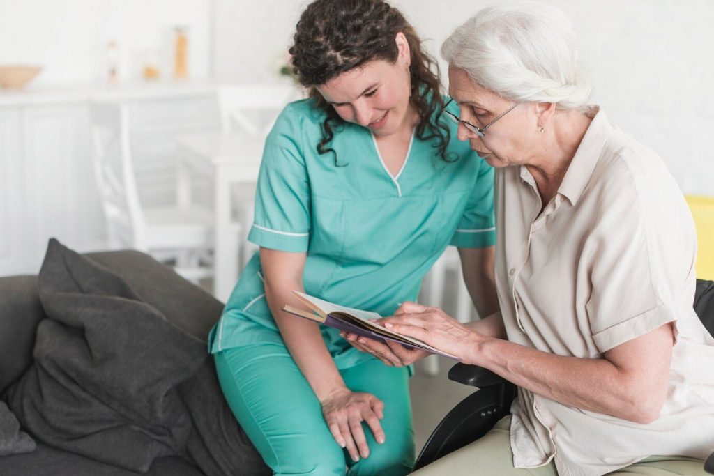 Flexible caregiving schedules arranged by a trusted home care provider near me